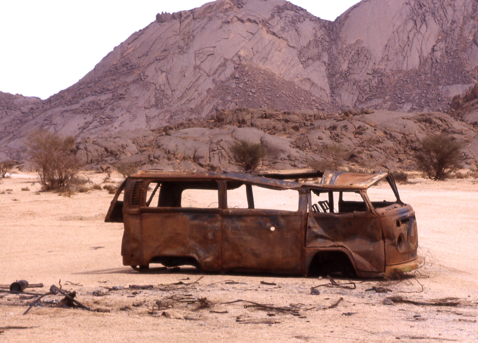 AlgeriaSahara-CarWrecks-BusVW-UntoppledByBR-a32r.jpg