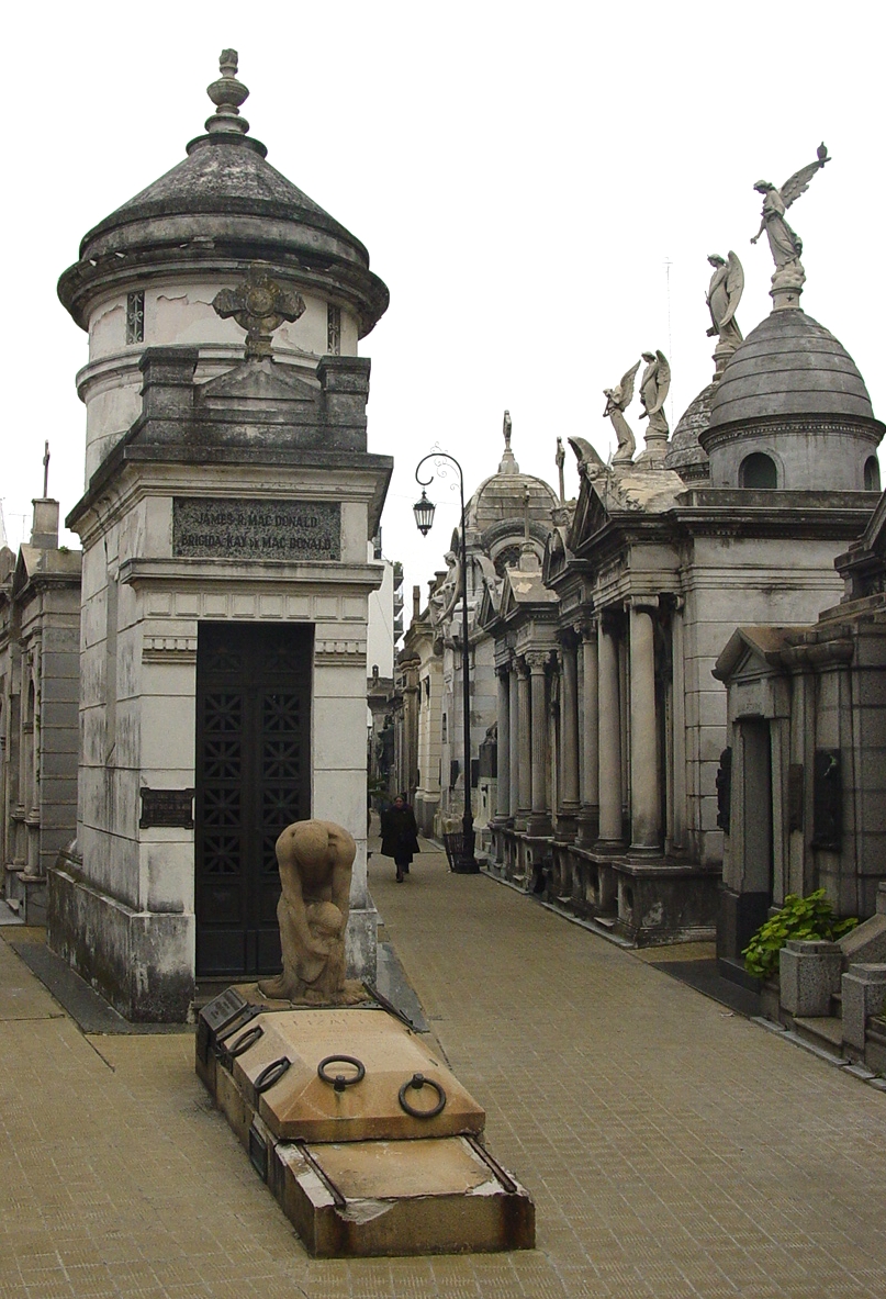 ArgentinaBuenosAires-Cemetery-GrandGraves-Set2--2703