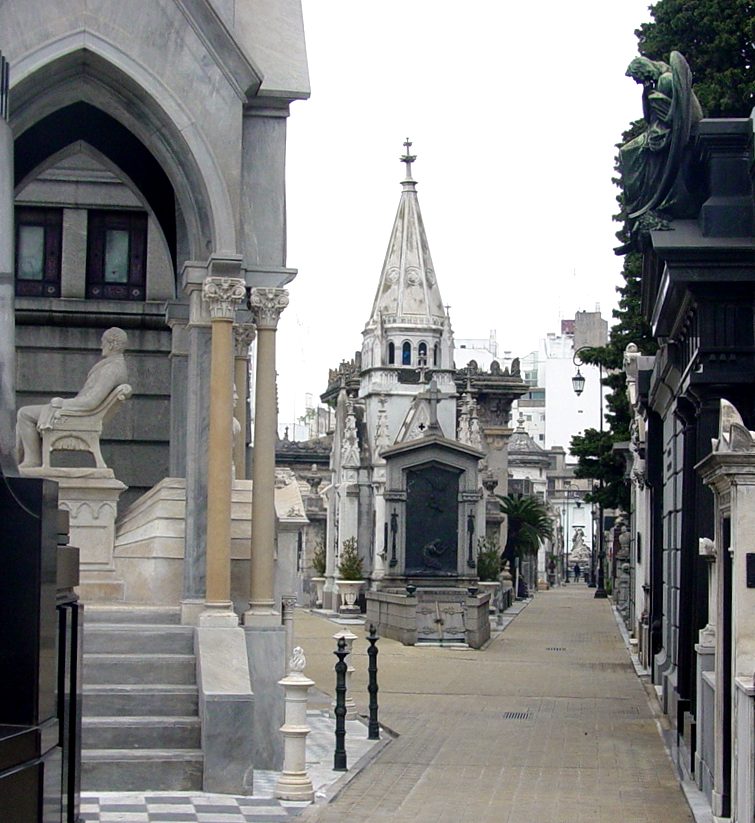 ArgentinaBuenosAires-Cemetery-TwoPathways-1-2699