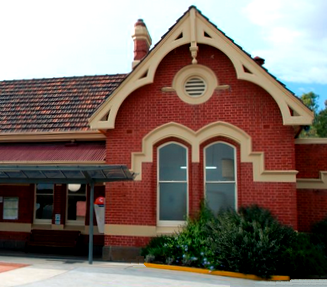 Bairnsdale railway station