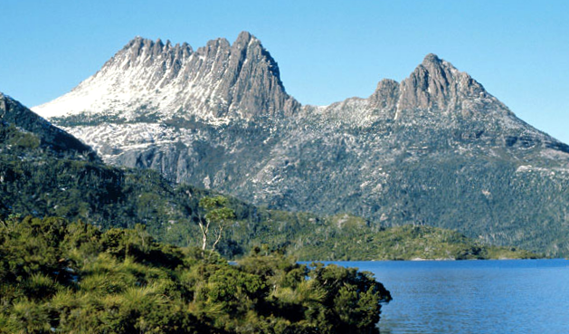 Tasmania ocean and mountains