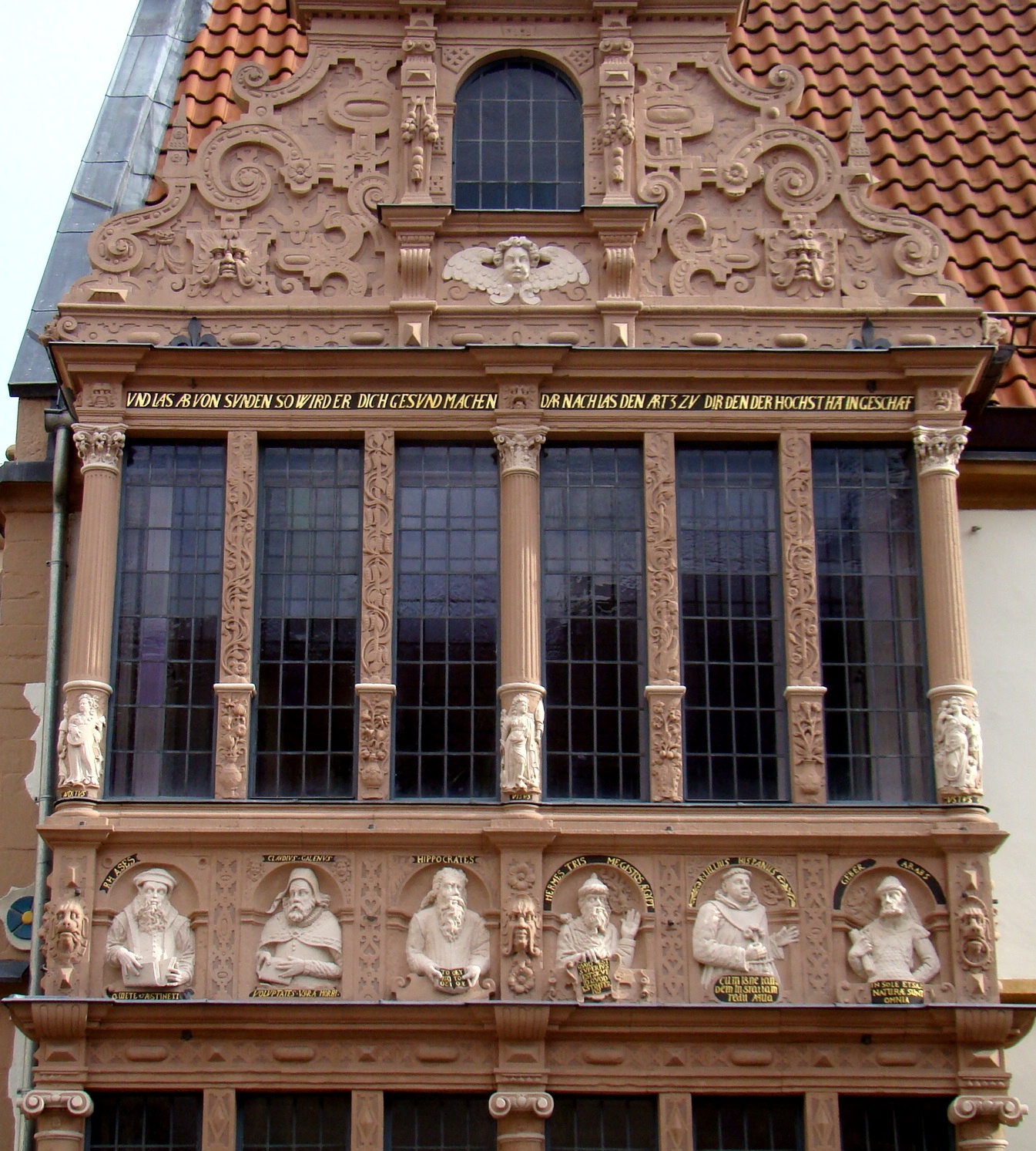 GermanyLemgo-HistoricHouses-Facade4i%25--5362.jpg