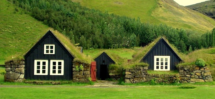 Iceland-HistoricCountryHouses3.jpg