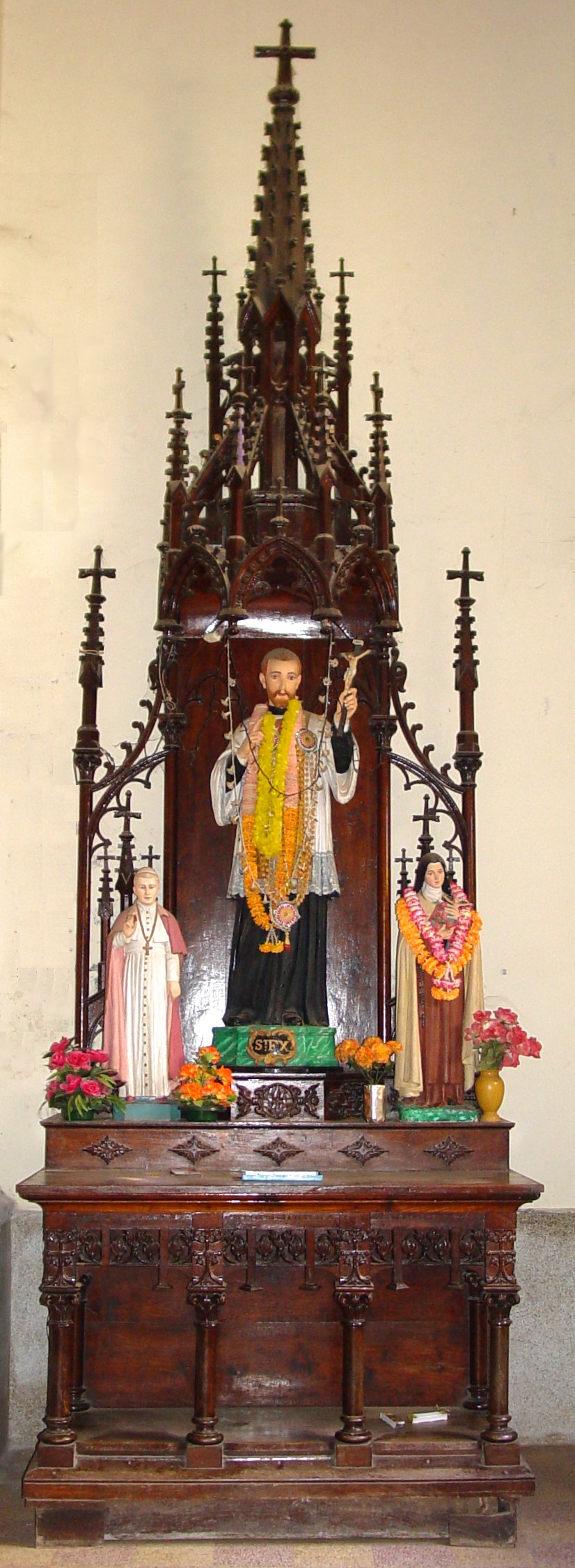 Priest sculptures