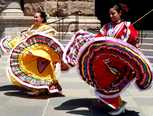 Puebla dancers