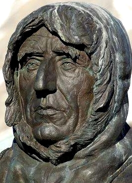 Amundsen memorial head