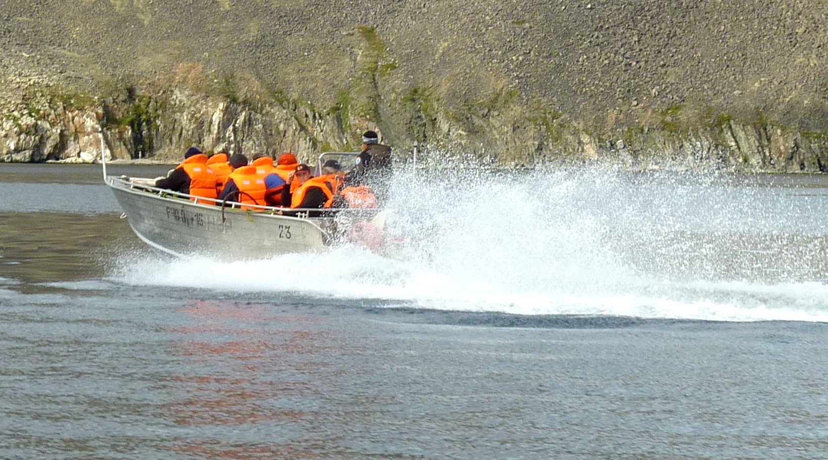 RussiaChukotka-Provideniya-Aluminiummotorboat-30215