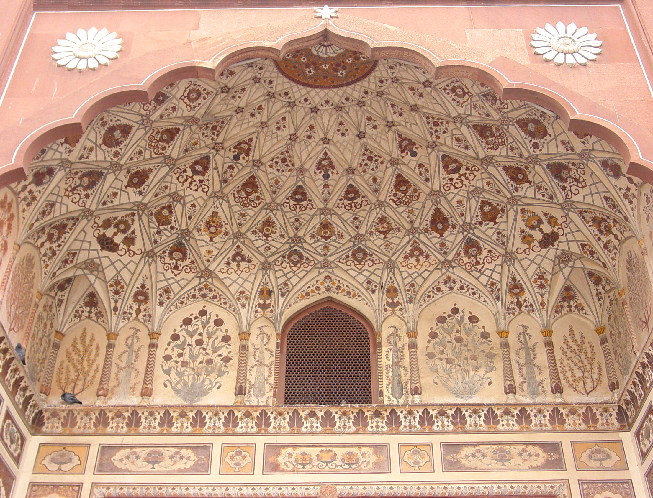 Badshahi Mosque wall painting