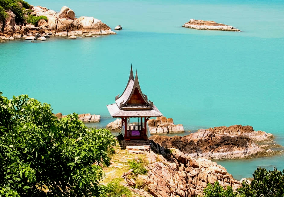 Koh Samui landscape with pagoda